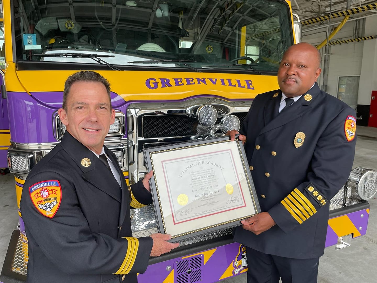 Kevin Sowers with Chief Griffin