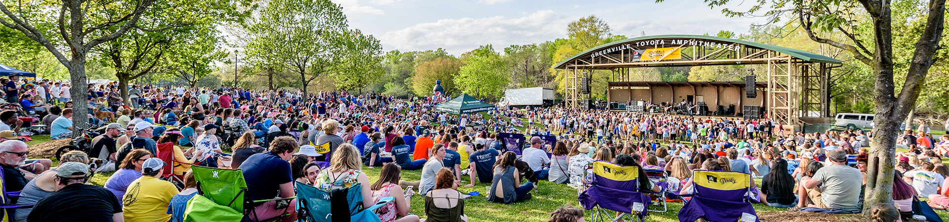 Town Common Concert Interior